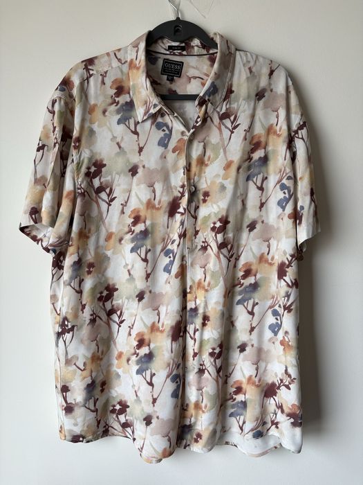 Vendo camisa da Guess