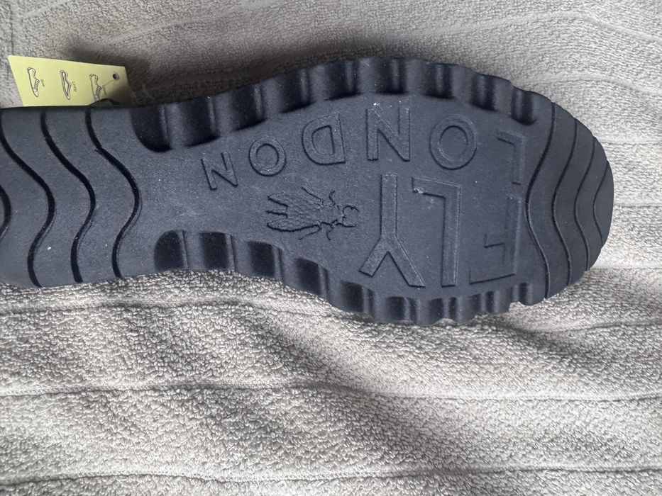 Sandalias Fly London