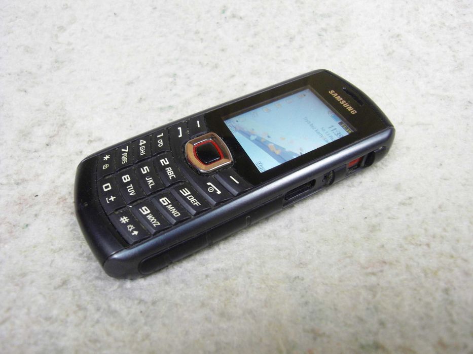 Samsung Solid B2710 Pancerny Telefon
