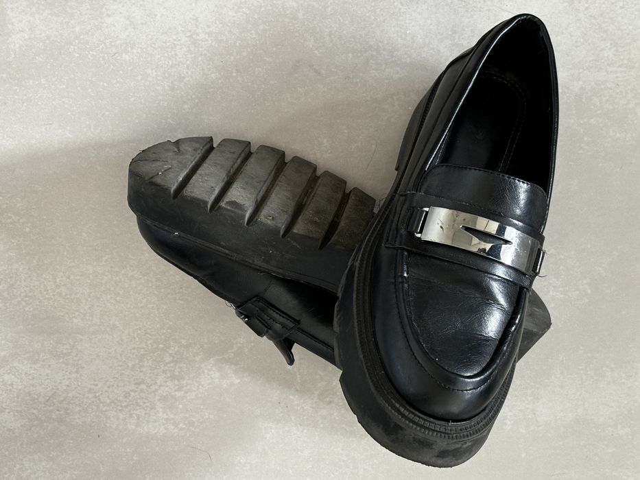 Sapatos bershka mocassim 38