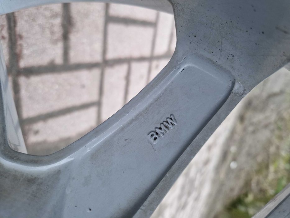 Komplet Kół Felgi 17 Cali 5x120 BMW X5 X3 E53 Opony PIRELLI LATO ET40