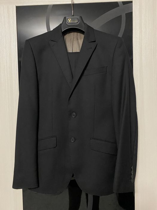 Чоловічий костюм Voronin