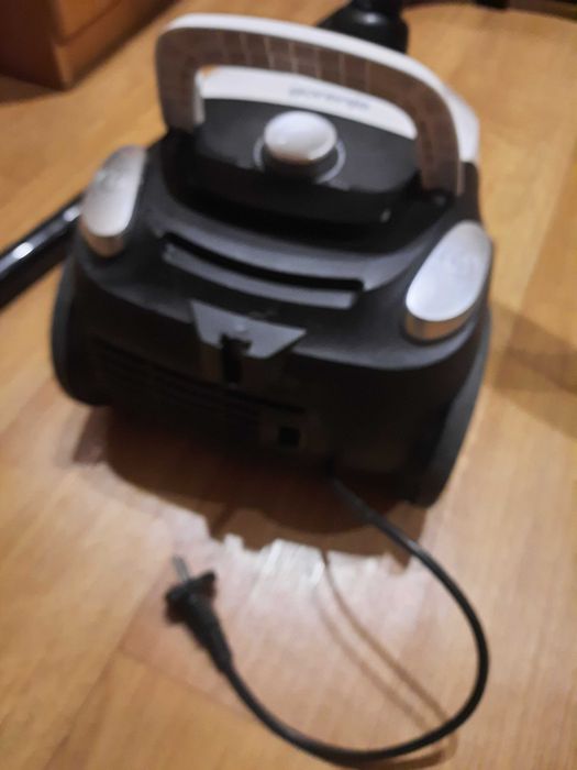 Odkurzacz domowy workowy Gorenje VCEA11CXWII CJ151 750W 2x ssawka