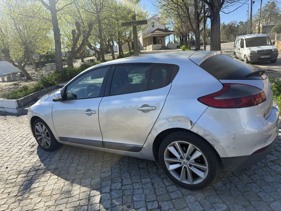 Carro renault megane
