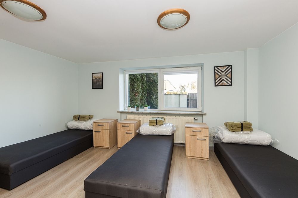 Raszyn Pokoje dla pracowników 50 zł/łóżko