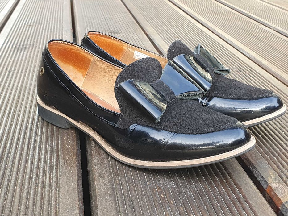 Maciejka Lordsy Skóra Naturalna Z Kokardką Czarne