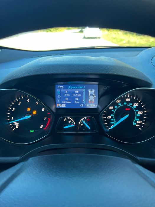 Ford Escape 2015 року