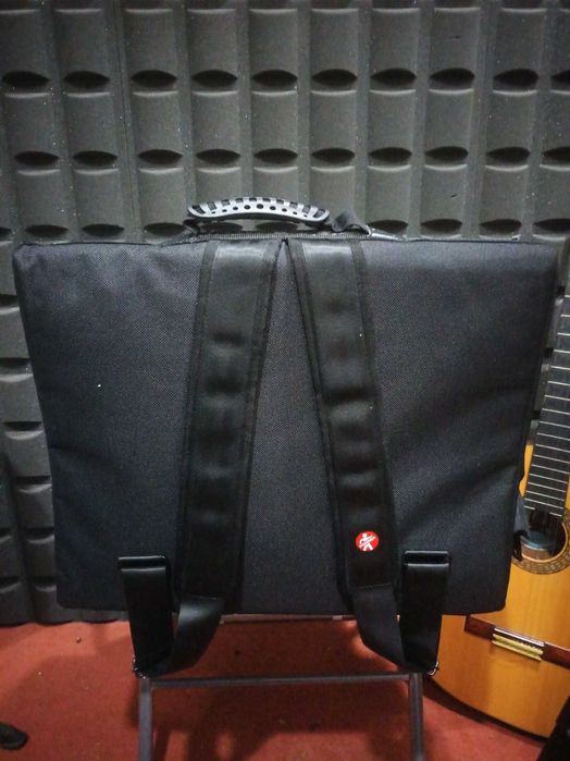 Acordeão Hohner Bravo III 80 Baixos