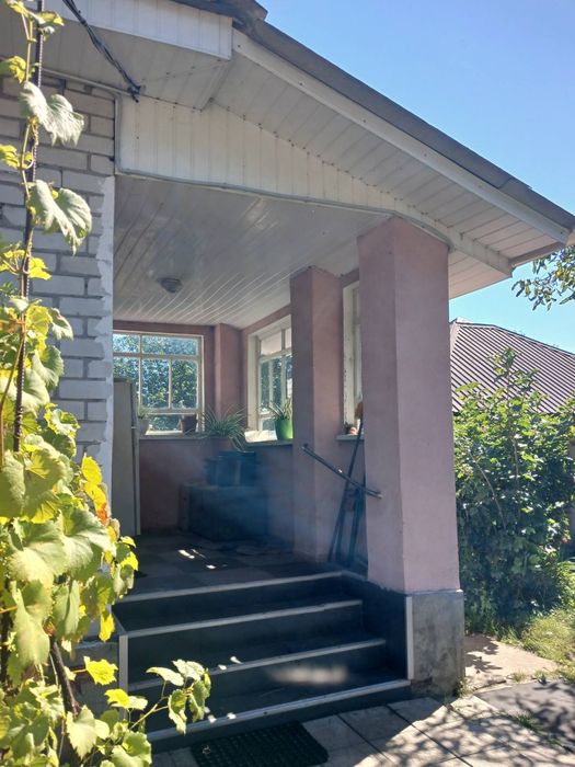 Помешкання на березі річки Десна та на УЗЛІССІ.