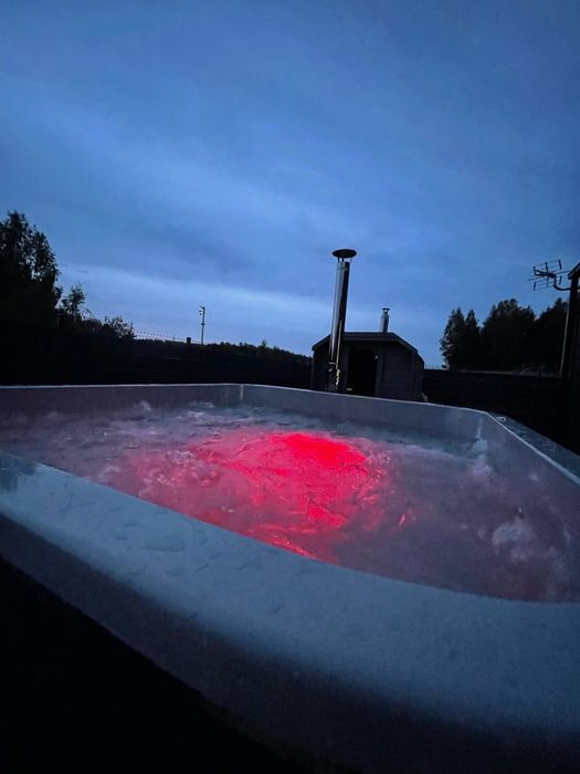 Wieczór Panieński 12 osób Black Spa Residence Jacuzzi Sauna Basen
