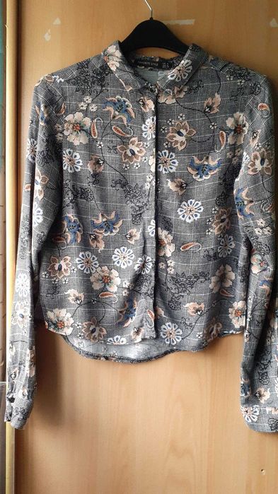 Camisa flores senhora M