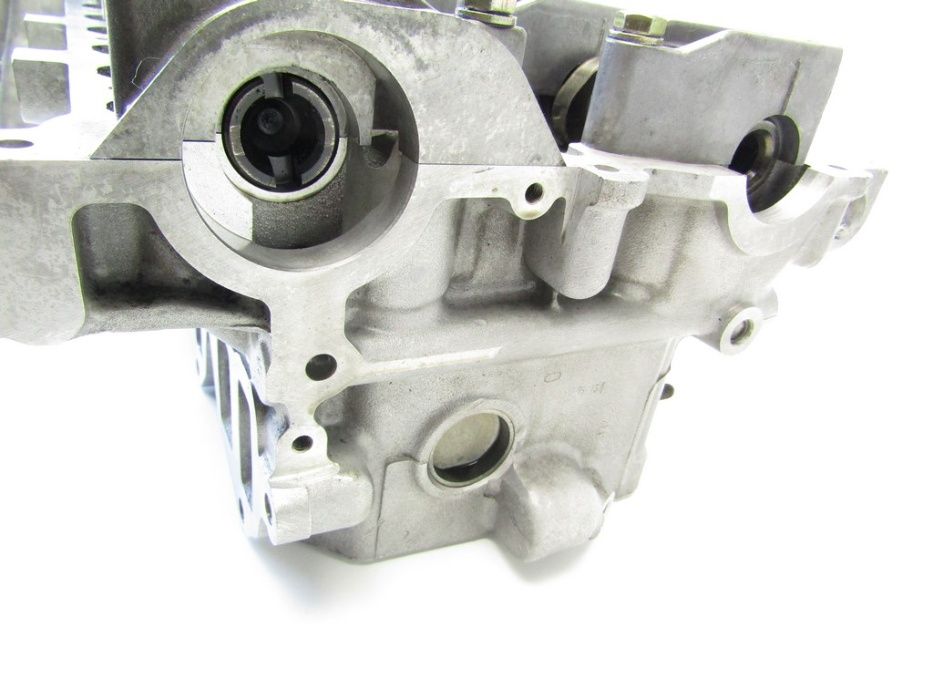 Ssang Yong Rexton Rodius Kyron 2.7 XDI głowica silnik