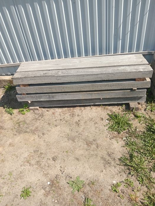 Продам  стовби під пам'ятники