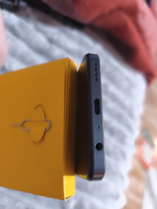 Realme 10 RMX3630 8GB Ram 128GB pamieci android 14 LTE 90hz amoled