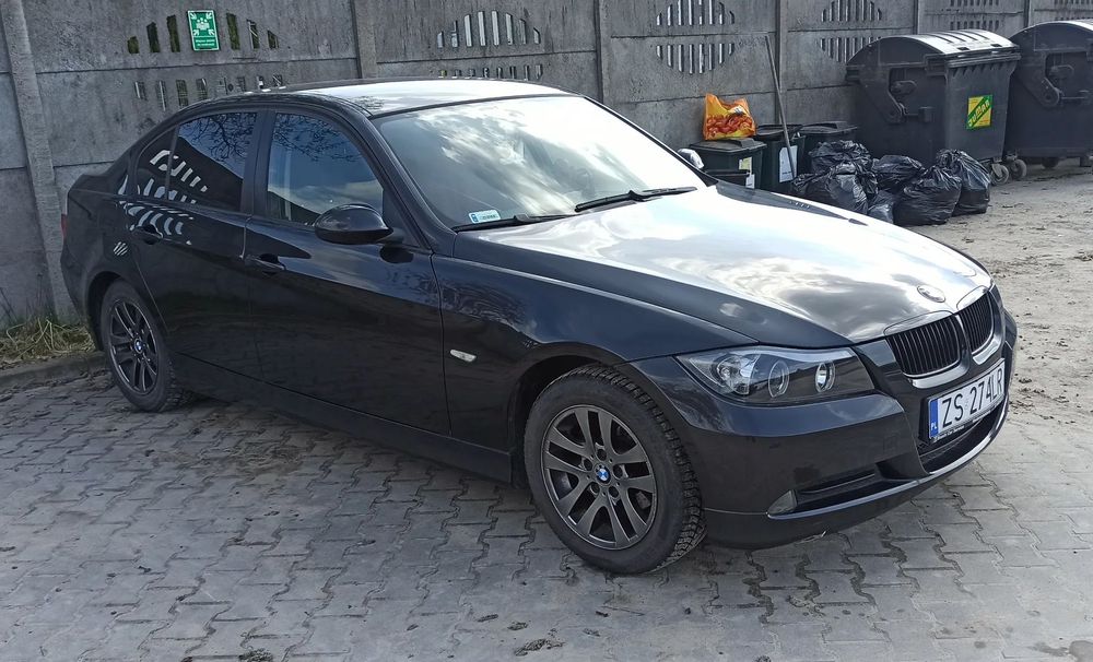 BMW Seria 3 BMW E90 318i Czarny 2.0 129KM 2006 z Niemiec