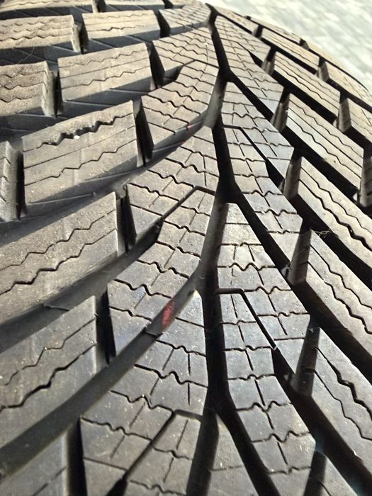 Continental WinterContact TS870 215/60 R16 zima
