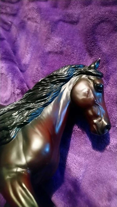 Breyer Traditional - RCH Ventarrones - figurka konia