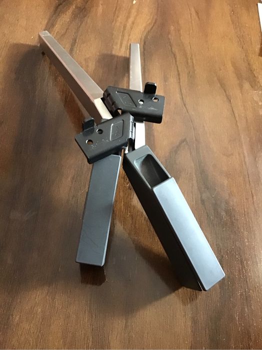 Телевізор Sony , підставка