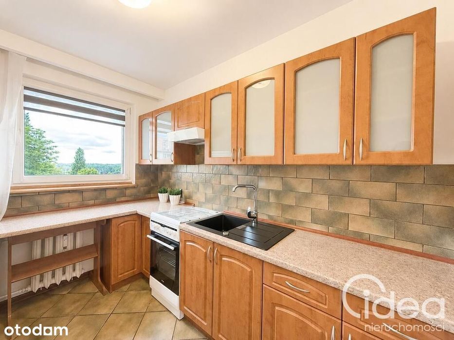 Osiedle Zawadzkiego, 47 m², 1/2 pokoje,balkon,winda - Więcej