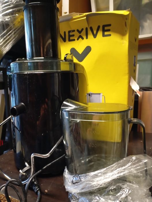 Máquina de sumos inexive nova