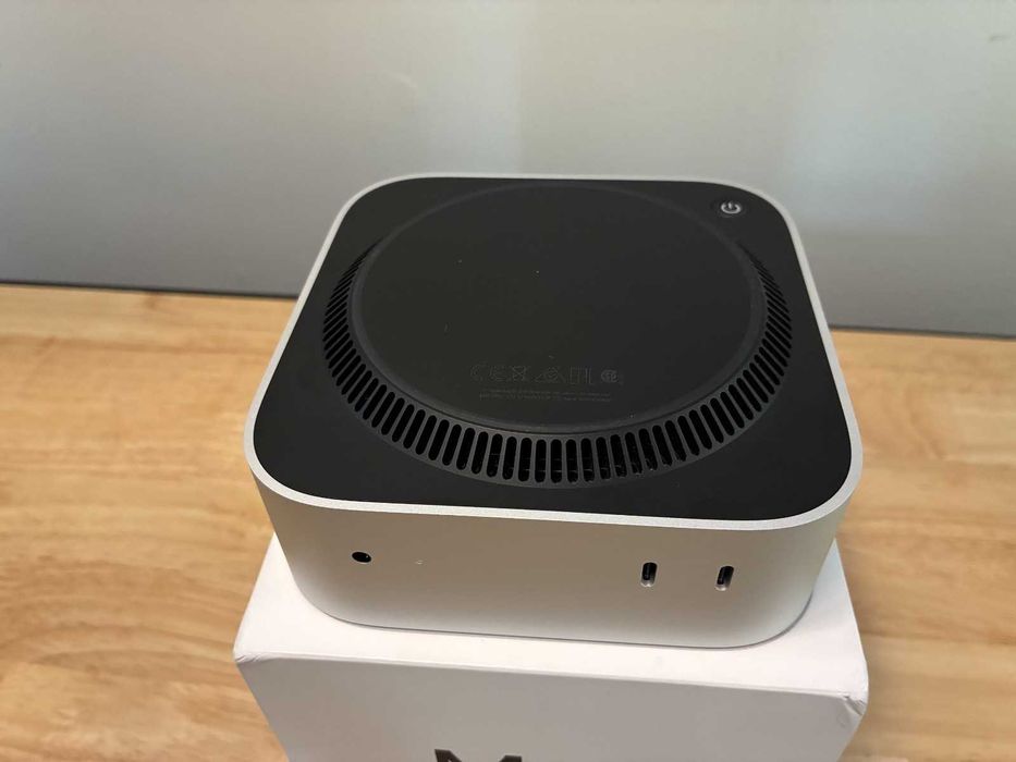 Apple Mac Mini M4 Pro 2020, 12 CPUs/16 GPUs, 24 GB de RAM, SSD de 512 GB