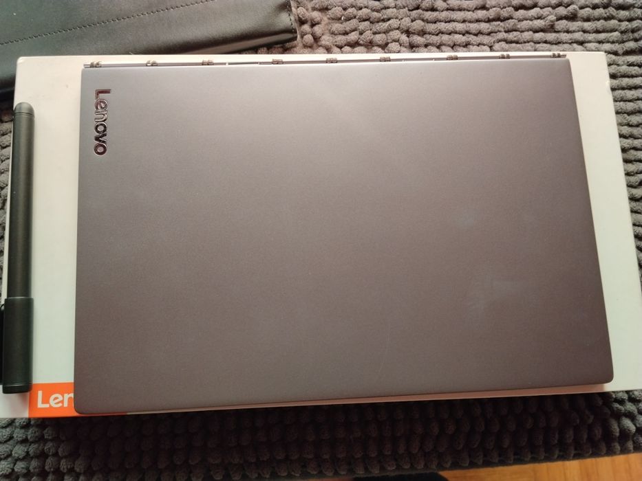 Lenovo Yoga Book tablet z Androidem i LTE komplet bdb