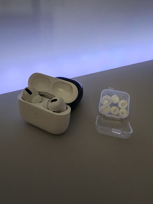 Навушники AirPods Pro 1