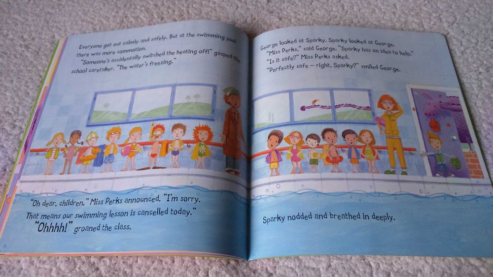 Книга  про дракона Georges Dragon goes to school Claire Freedman