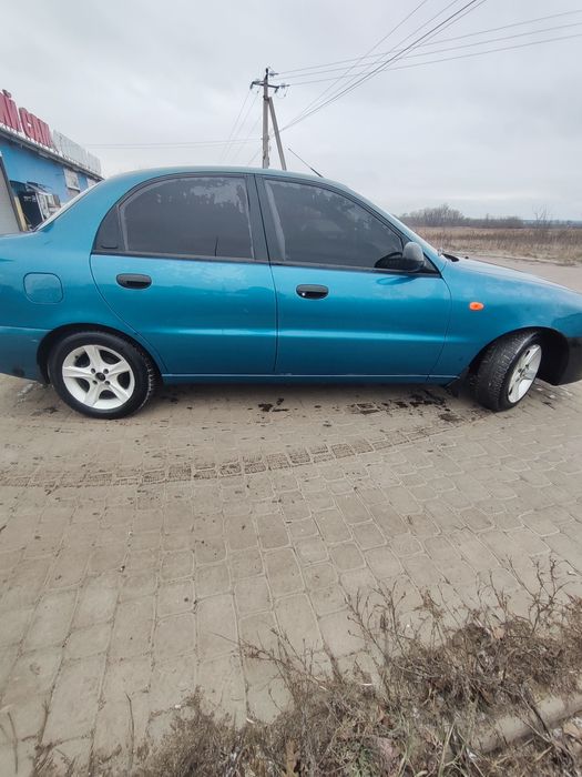 Продам Ланос на полном ходу