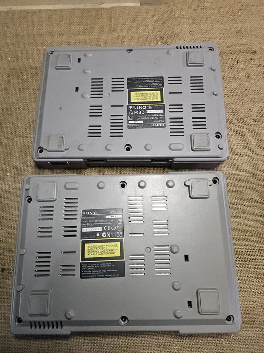 2 PlayStation 1 funcionais