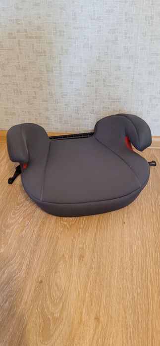 Автокрісло  cybex solution b-fix