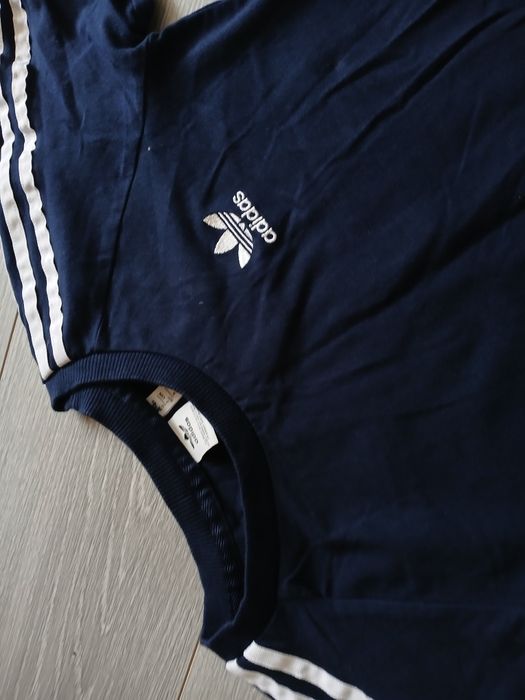 Жіноче плаття Adidas