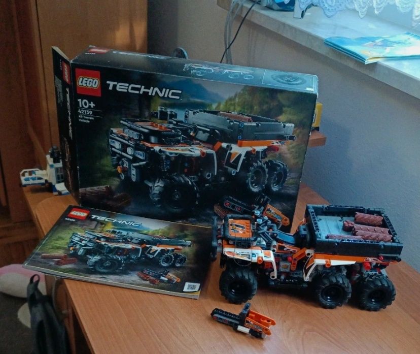 LEGO technic 42139