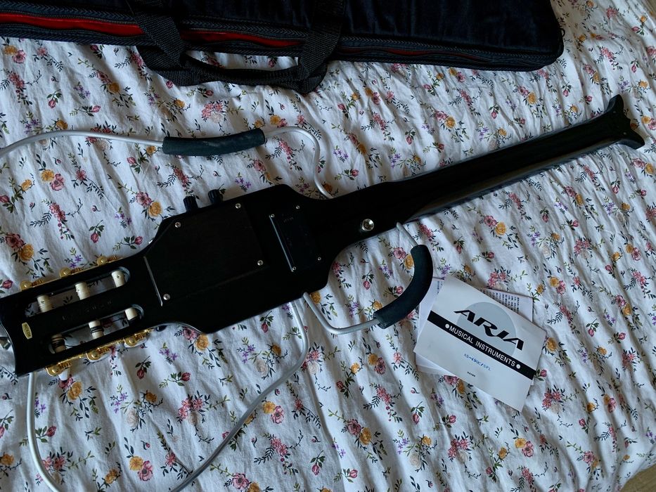 Тихая сайлент гитара Aria Sinsonido AS-490s с мягким чехлом