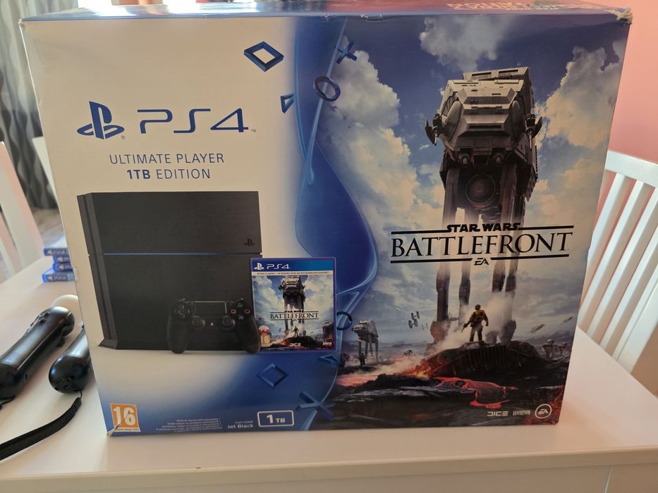 Konsola PS4 1TB plus gry