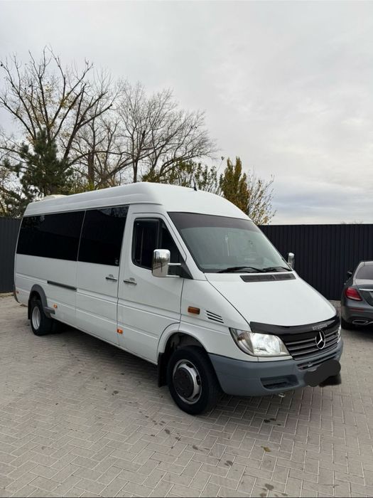 Mercedes Benz sprinter 416cdi 21 місце