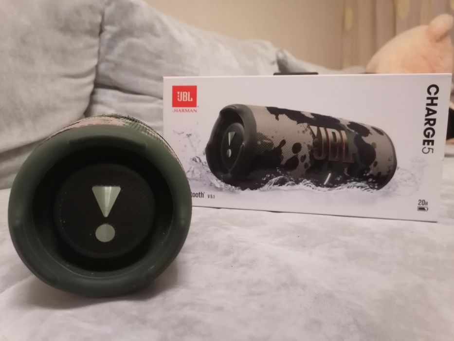 JBL Charge 5 колонка