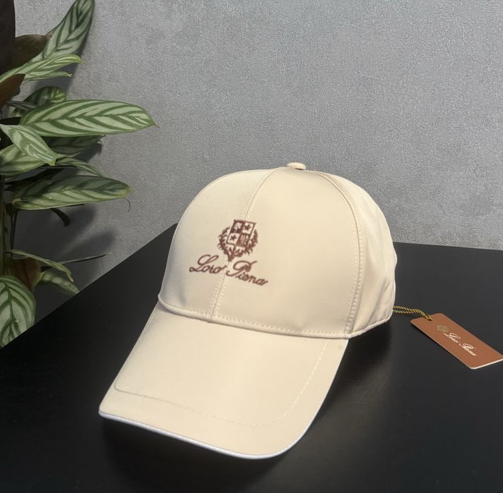 Кепка  Лоро Пиана бейсболка Loro Piana Baseball Hat Beige