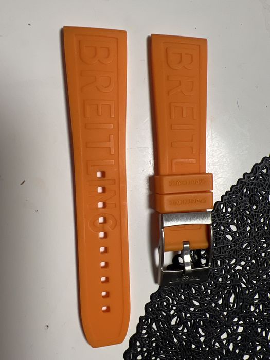 Breitling avenger 2 diamenty