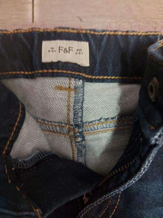 Spodnie dla dziewczynki