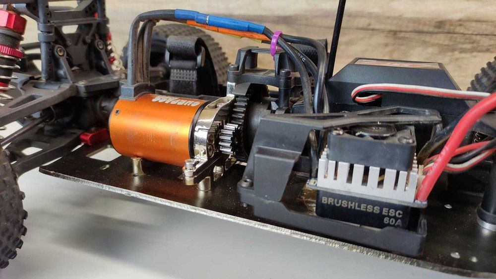 Carro Telecomandado Short Course Brushless 1/10 4x4