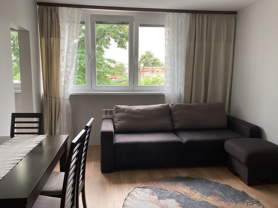 Wynajmę mieszkanie 2 pokoje - Skierniewice - 1 min do stacji PKP