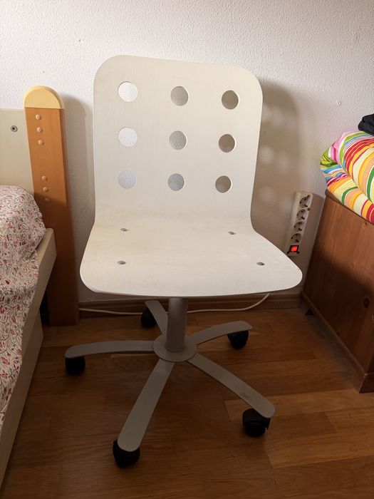 Cadeira com rodas ikea