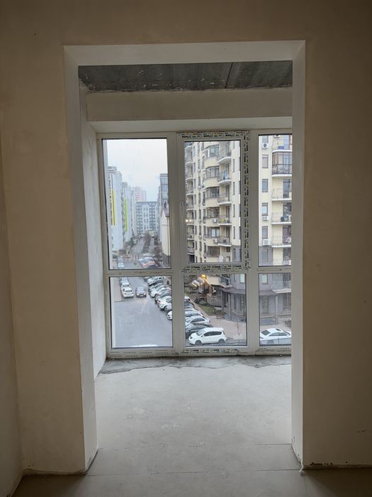 Продаж 1-кімнатної квартири з великою кухнею-студією в Ірпені