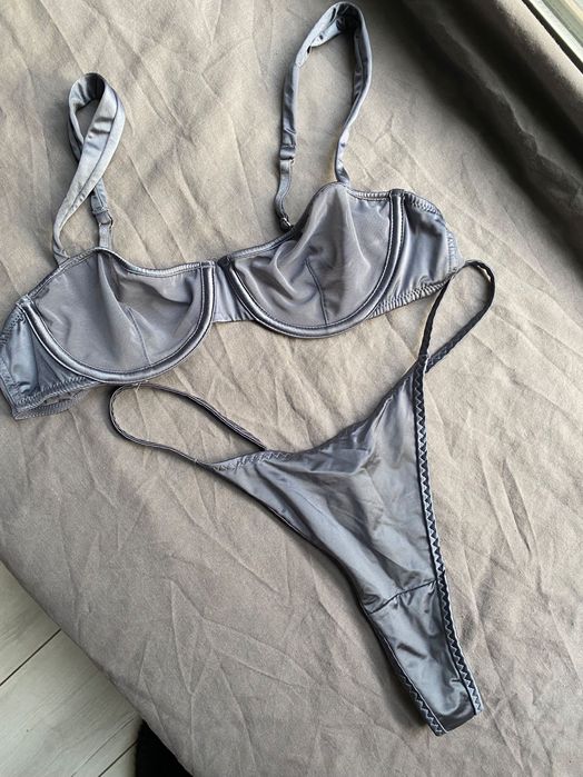 Комплект жіночої білизни