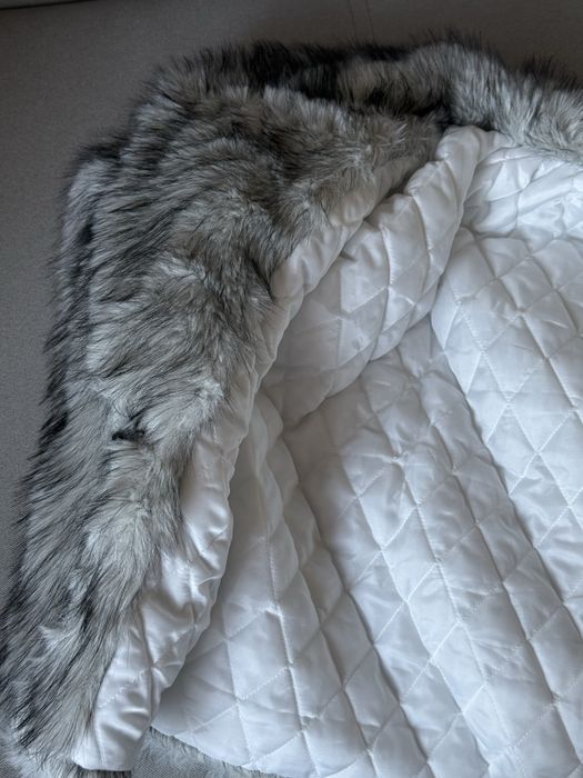 Нова еко шубка , сіра шуба