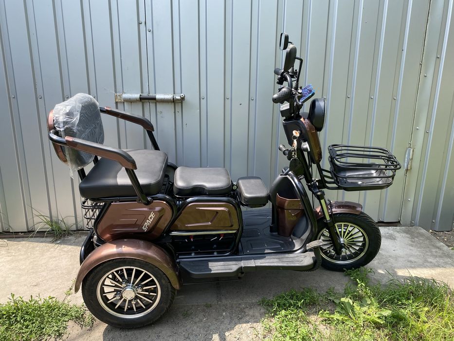 Новий електроскутер SPACE TITAN