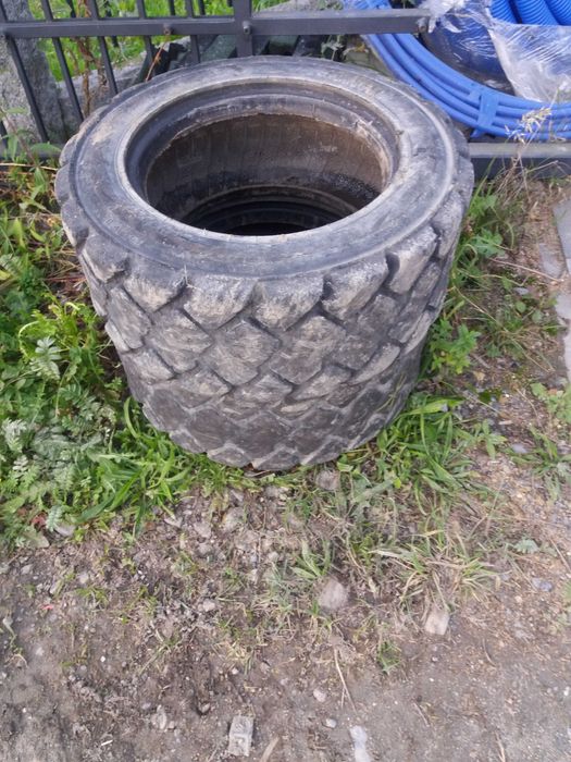 Opony  Bobcat 10 x 16,5