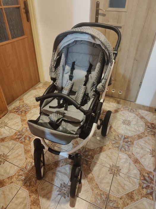 Sprzedam komplet wózek 2w1 + nosidełko