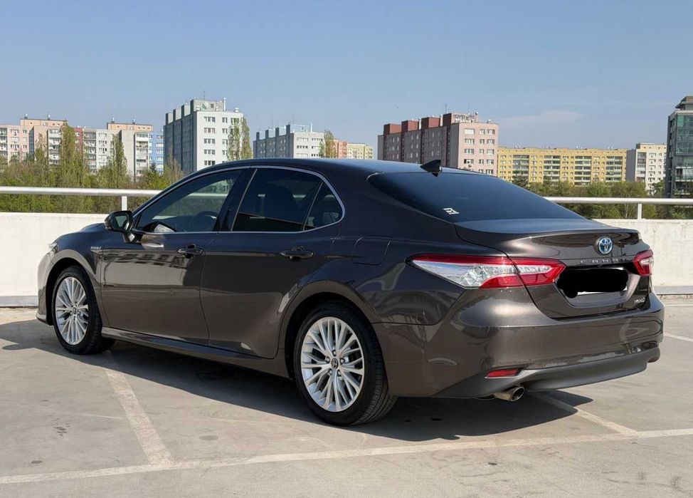 Toyota Camry 2.5 Hybrid